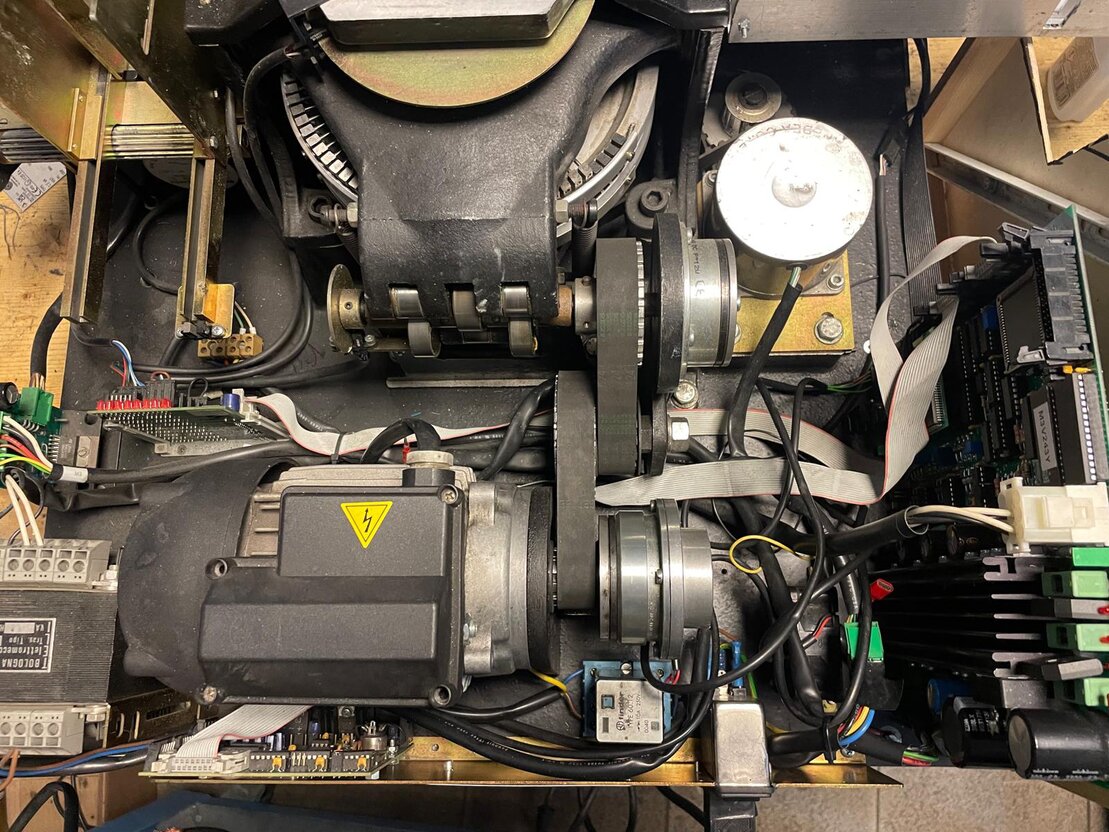 Sistema laser per marcatura installato su linea produttiva